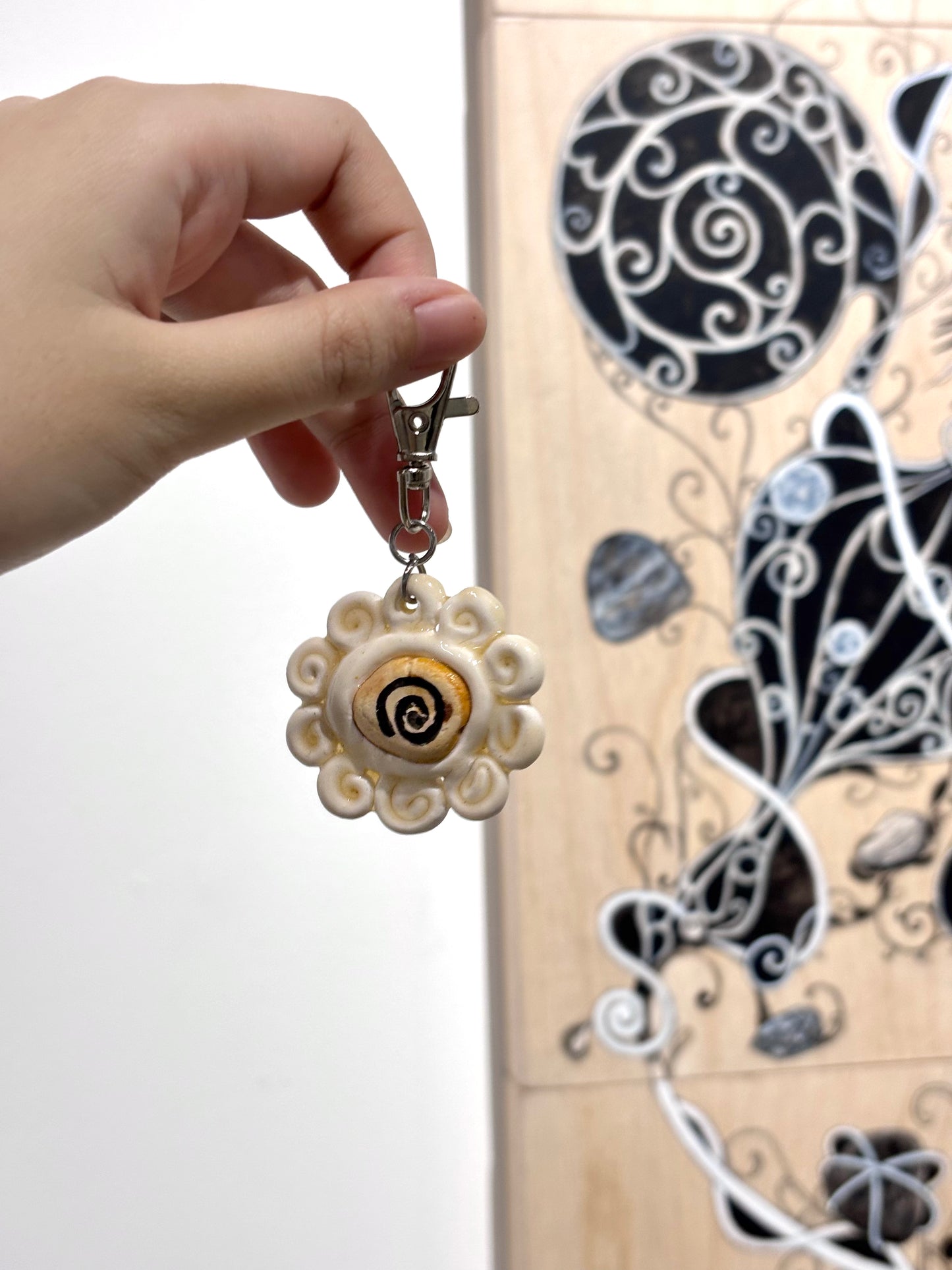 Pebblebly Friend? : Dying Sun Keychain 06