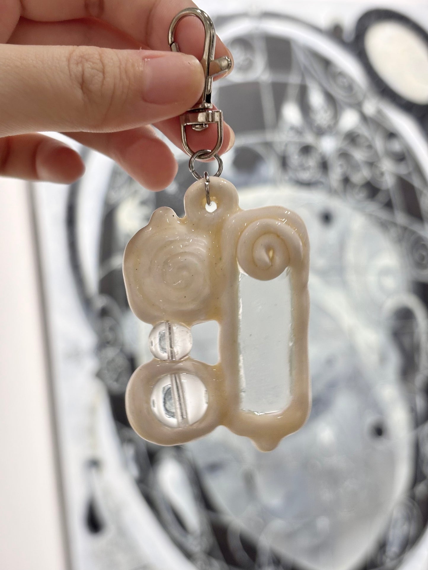 Pebblebly Friend? : Dying Sun Keychain 09