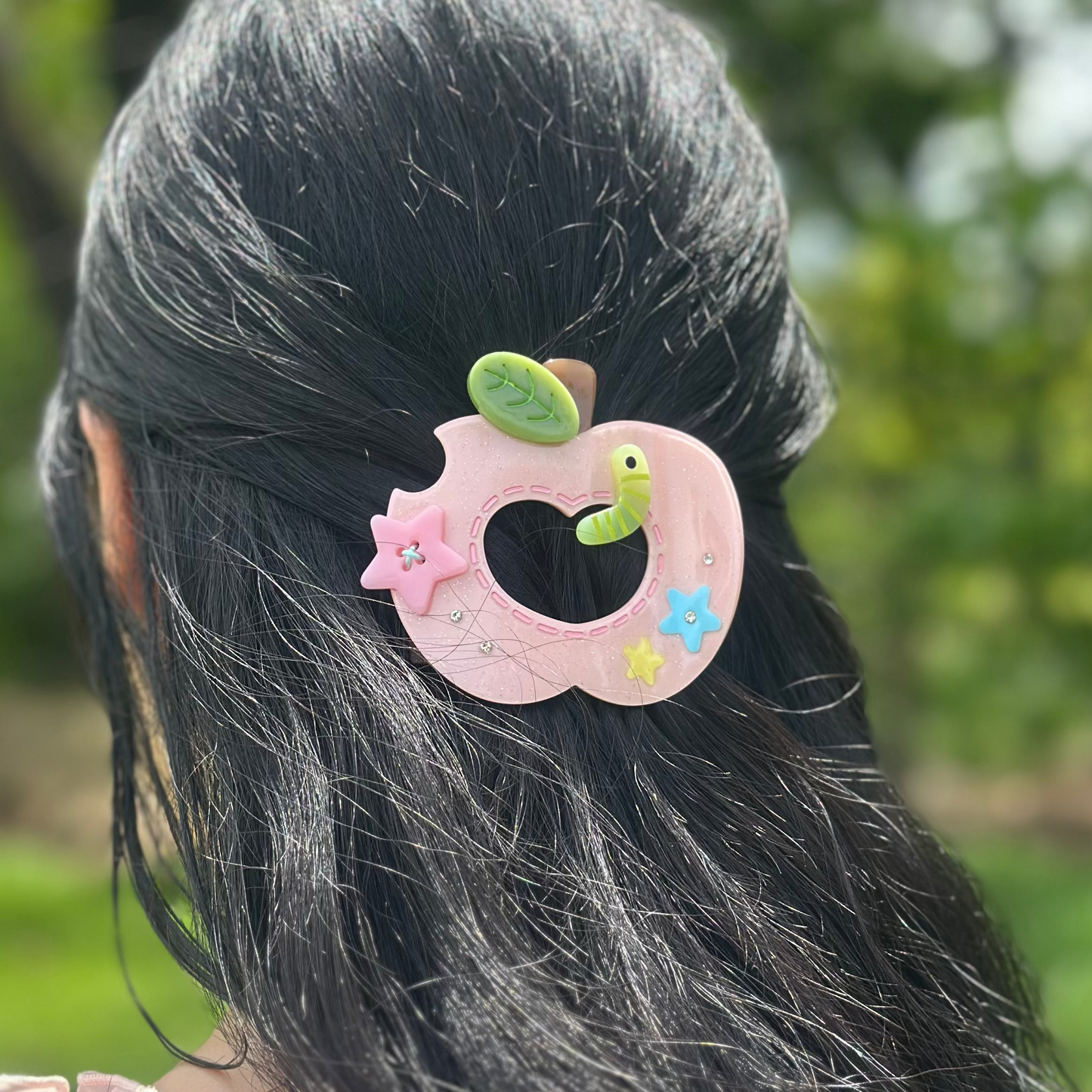 (Pre-Order) Pink Chompy Apple Flat Claw Clip