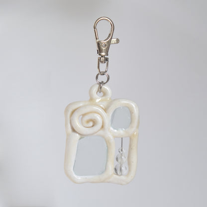 Pebblebly Friend? : Dying Sun Keychain 03