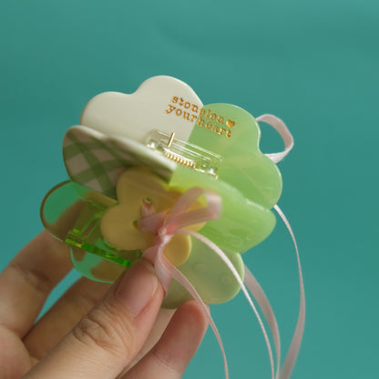 Clover Button Hair Claw