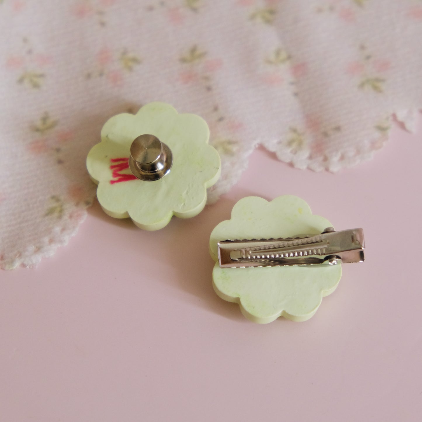 Bunny & Clover Tiny Clay Quilt Accessories