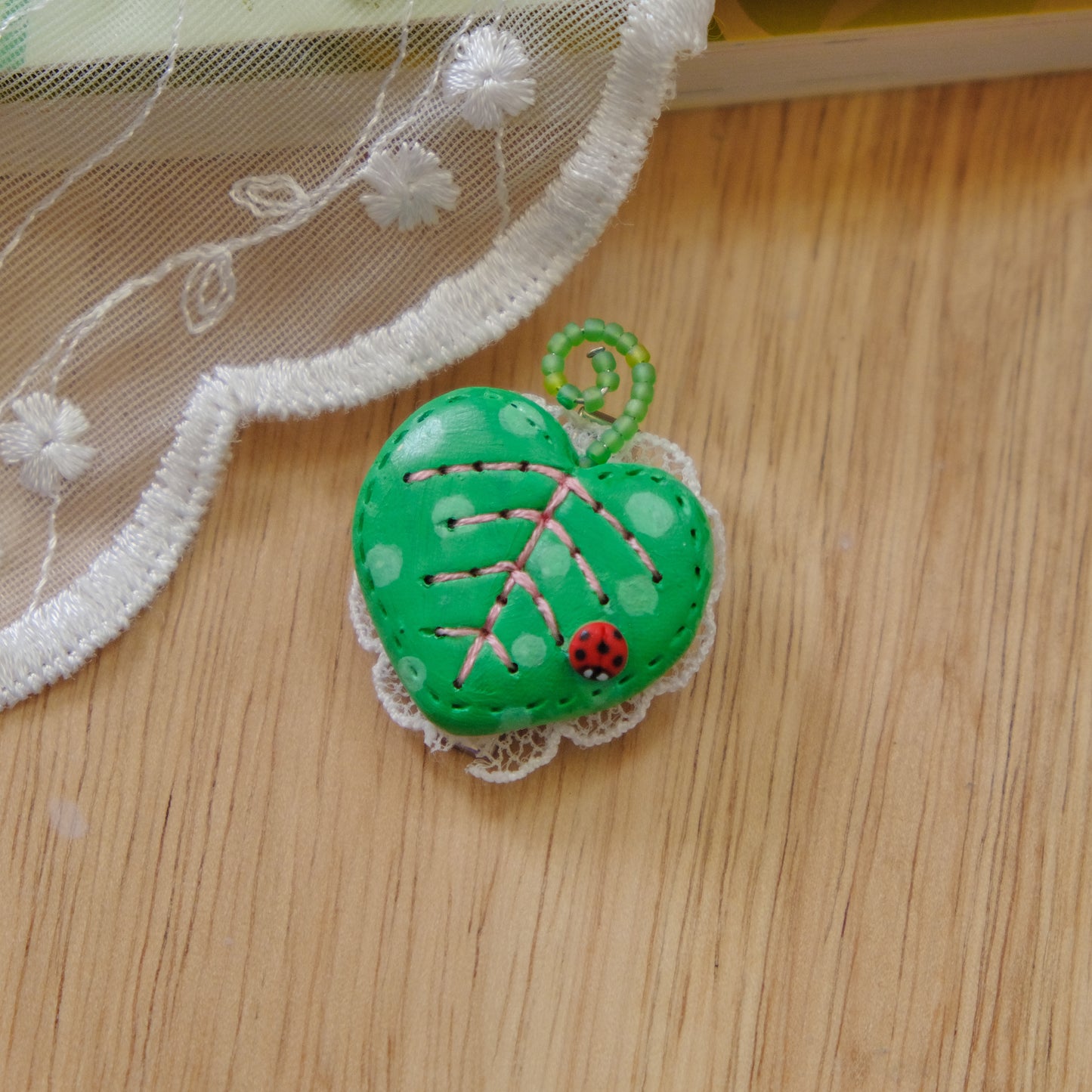 Tiny ClayQuilt Accessories: Ladybug in My Yard Collection