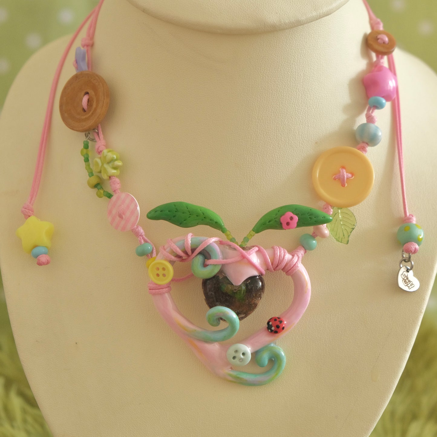 Hearterrarium Necklace