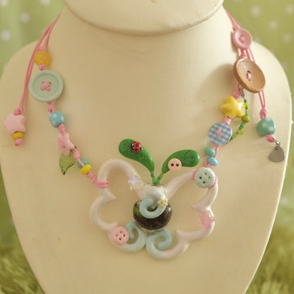 Hearterrarium Necklace