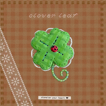 Tiny ClayQuilt Accessories: Ladybug in My Yard Collection