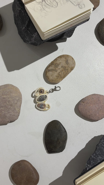 Pebblebly Friend? : Dying Sun Keychain 01